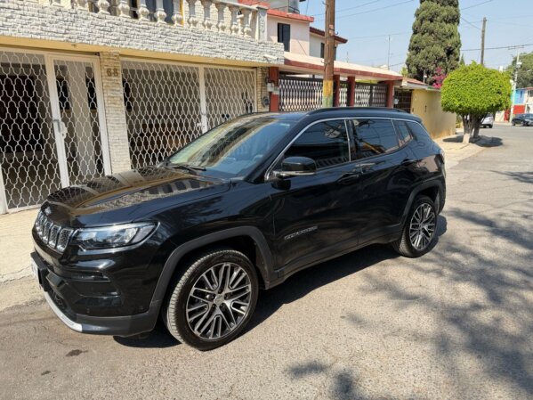 Jeep Compass Altitude 1.3  Turbo 4 Cil 4x2  2024